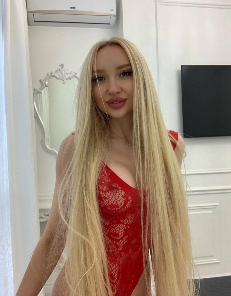 Üniversite Tatlı Dilli Bayan Escort Lale