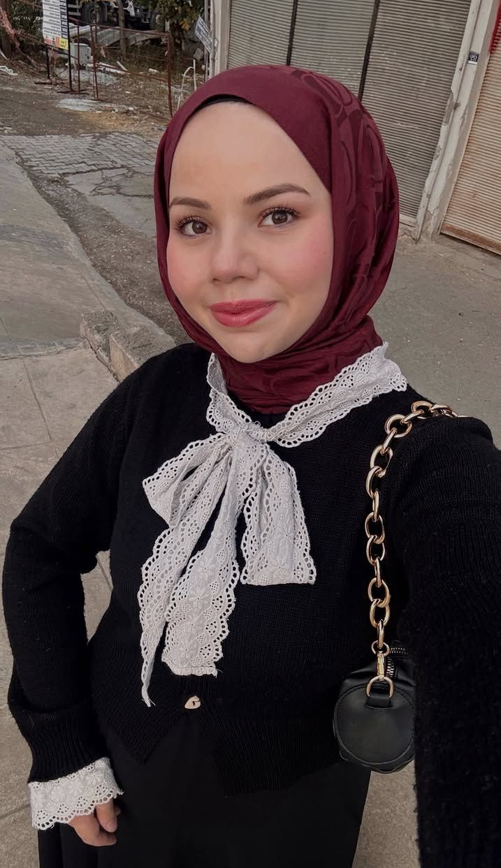 Sortullu Bağımsız Kadın Escort Bayan Meyra