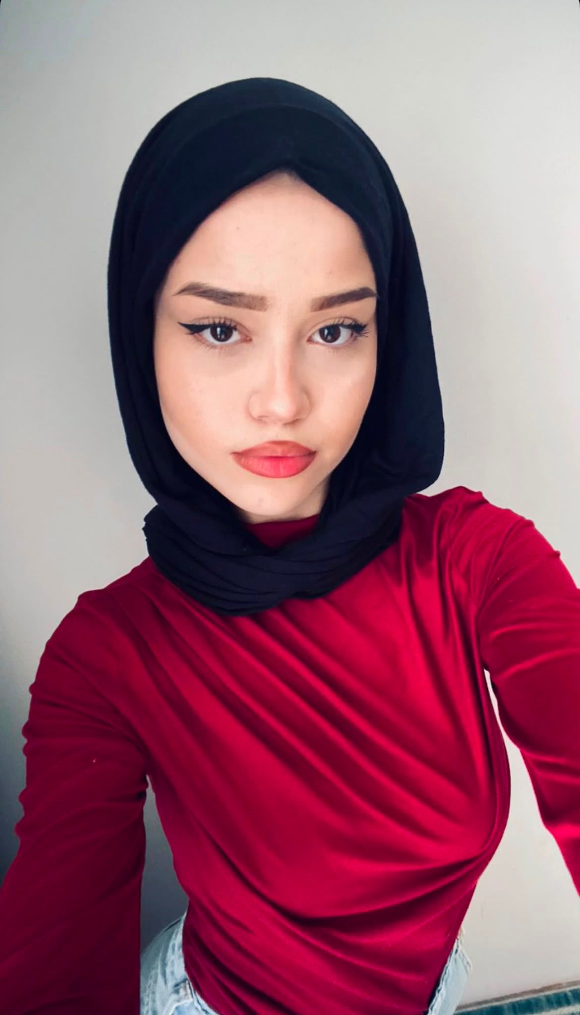 Havaalanı Kırgız Escort Kaya
